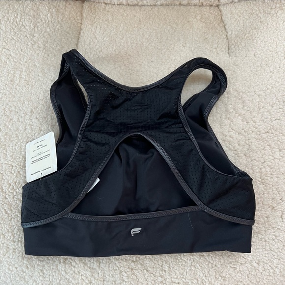 Fabletics Motion365+ Shine Medium Impact Sports Bra - Picture 2 of 5